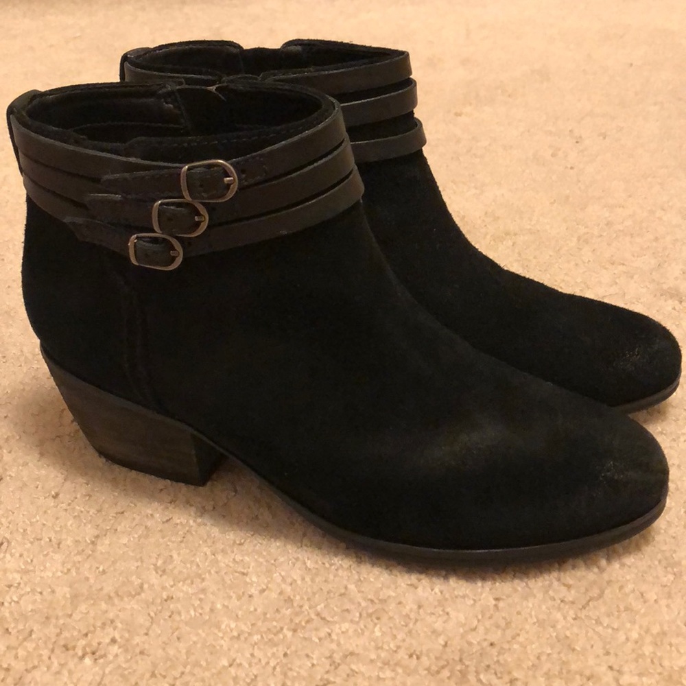 Clarks Women’s Black Bootie